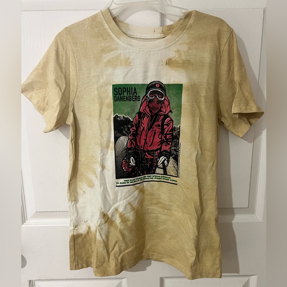 Short sleeve tee shirt brand new